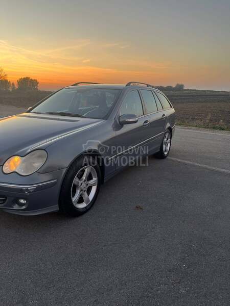 Mercedes Benz C 220 