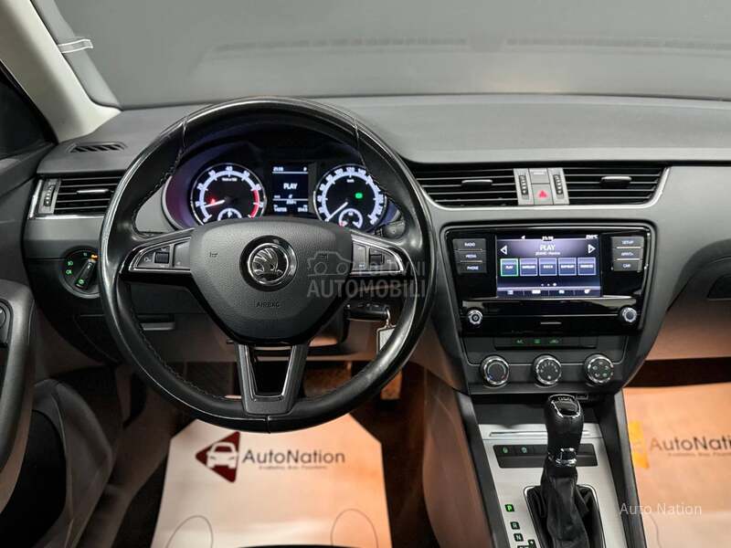 Škoda Octavia Ambition 1.5 TSI DSG
