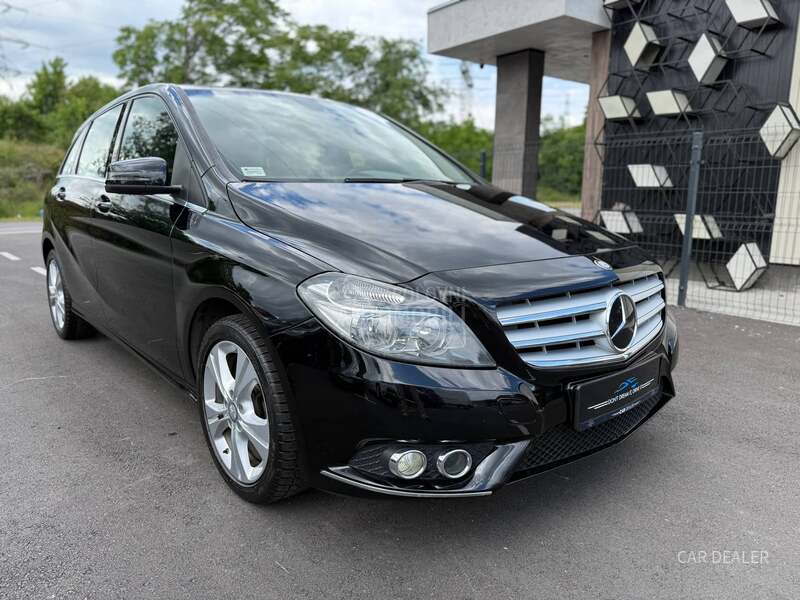 Mercedes Benz B 180 1.5 cdi