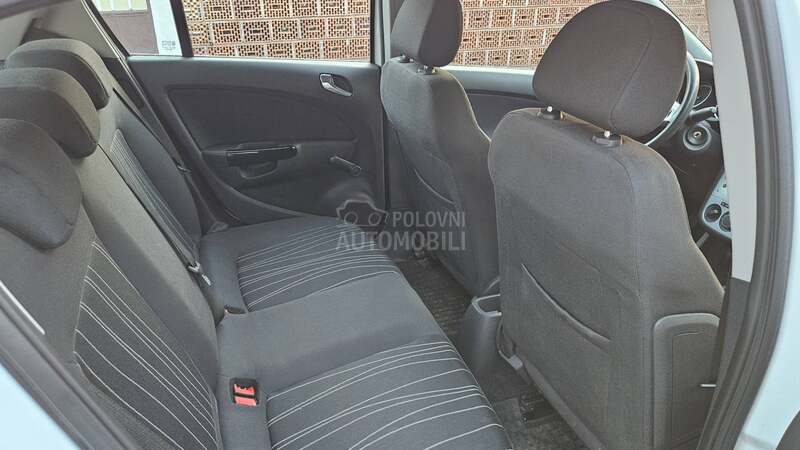 Opel Corsa D 1.2 16V  78.000k.m.