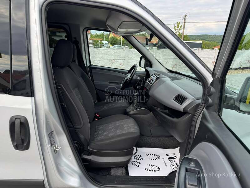 Opel Combo 1.6cdti tour