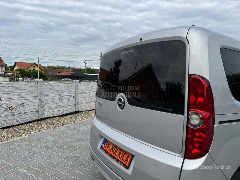 Opel Combo 1.6cdti tour
