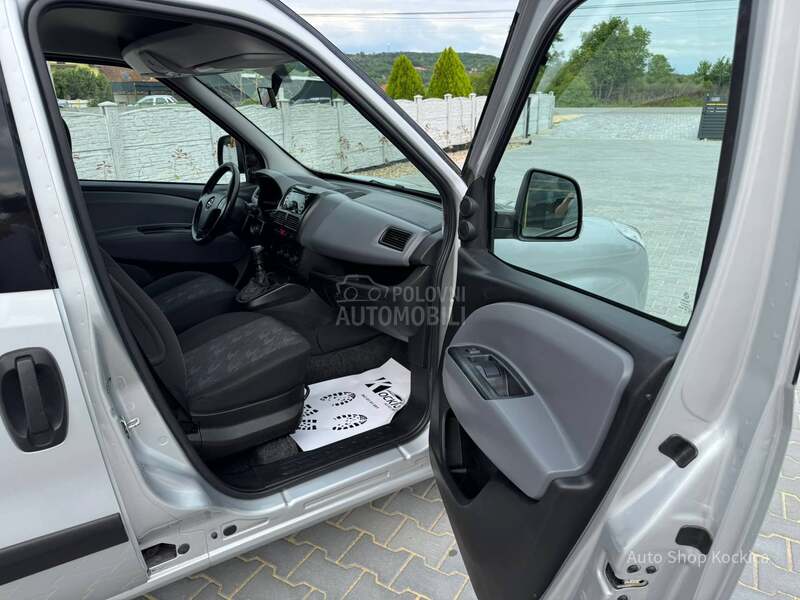 Opel Combo 1.6cdti tour