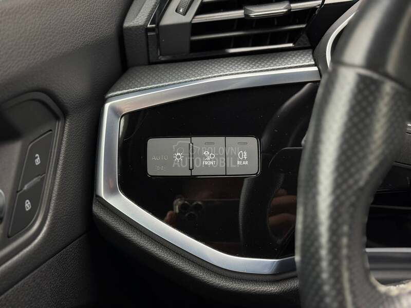 Audi Q3 S-Line/Kamera/Matrix