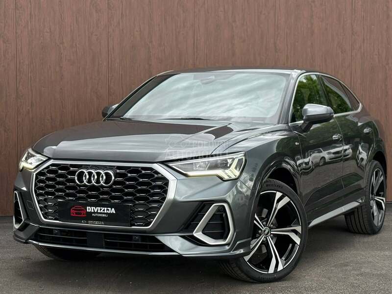 Audi Q3 S-Line/Kamera/Matrix