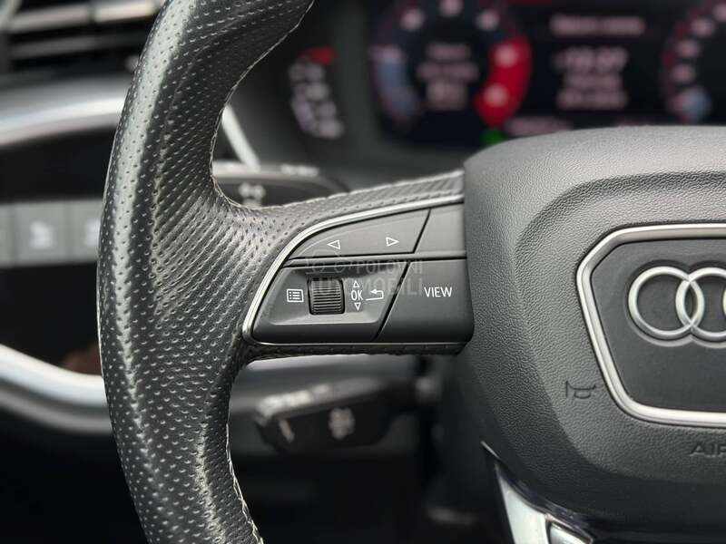 Audi Q3 S-Line/Kamera/Matrix