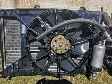 Hladnjak vode za Renault Clio od 2002. do 2007. god.