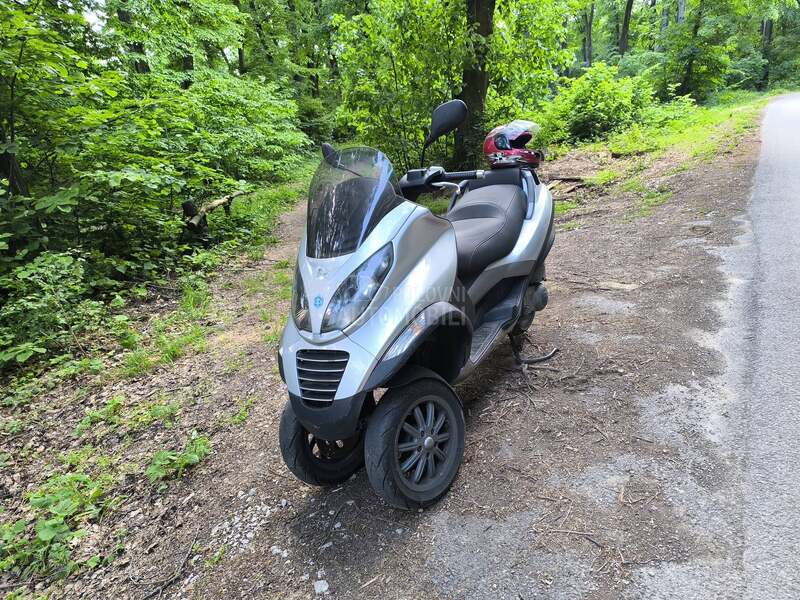 Piaggio mp3