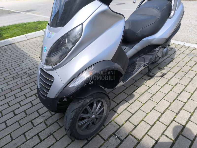 Piaggio mp3