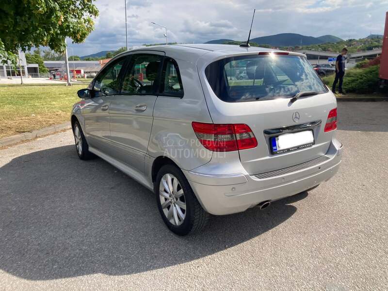 Mercedes Benz B 150 