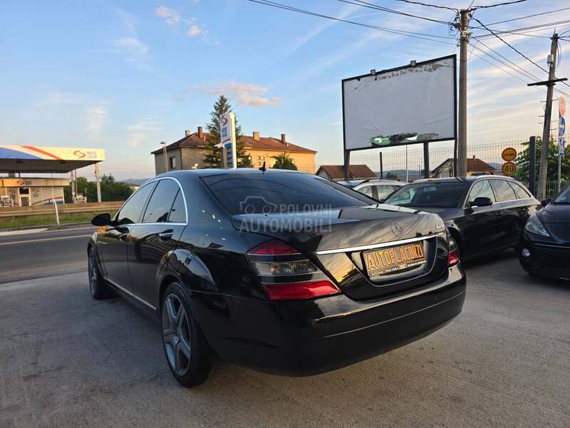Mercedes Benz S 320 