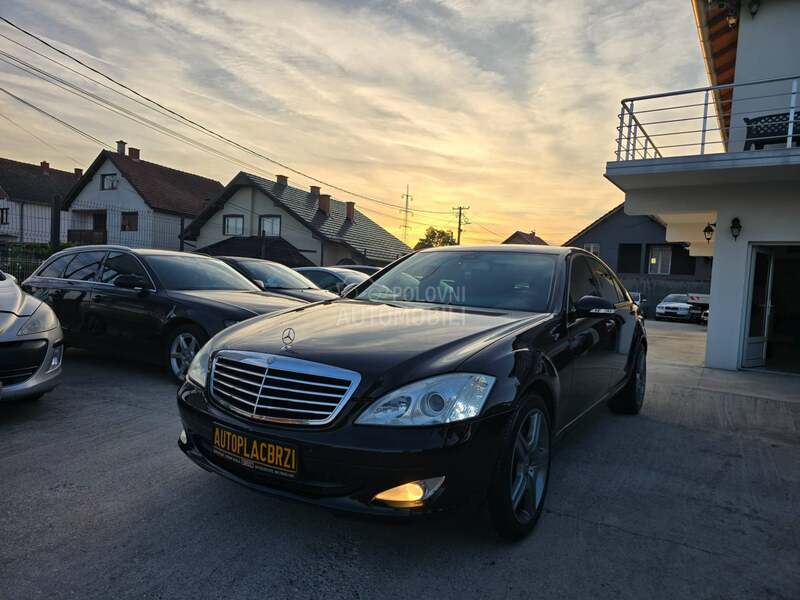 Mercedes Benz S 320 
