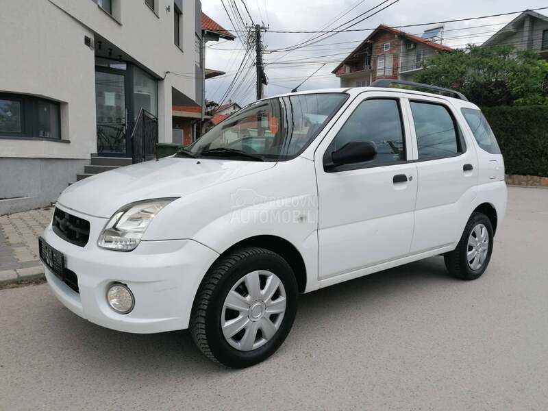 Subaru Justy 1.3i 4x4 CITY CH