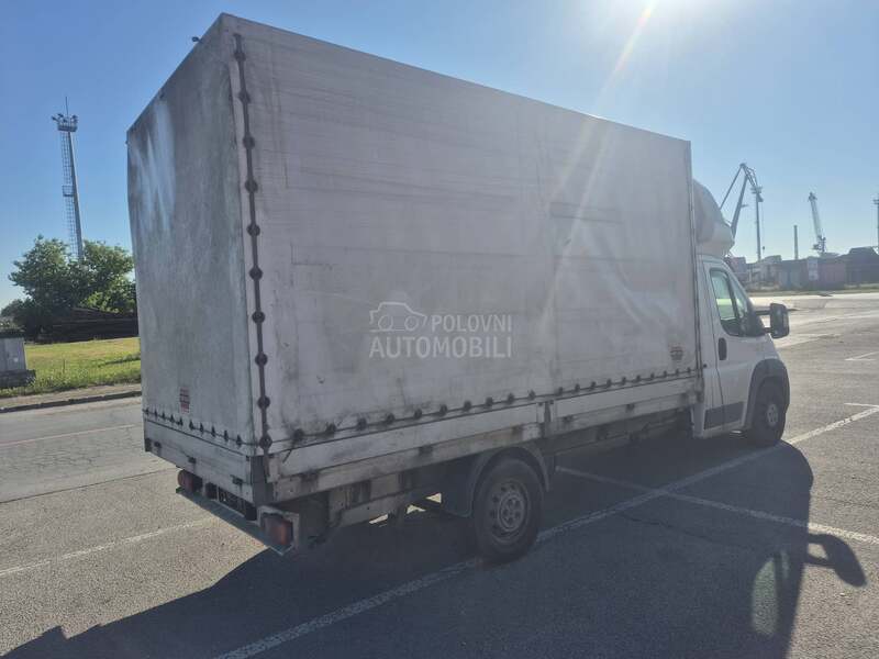Peugeot Boxer  3,0 HDI