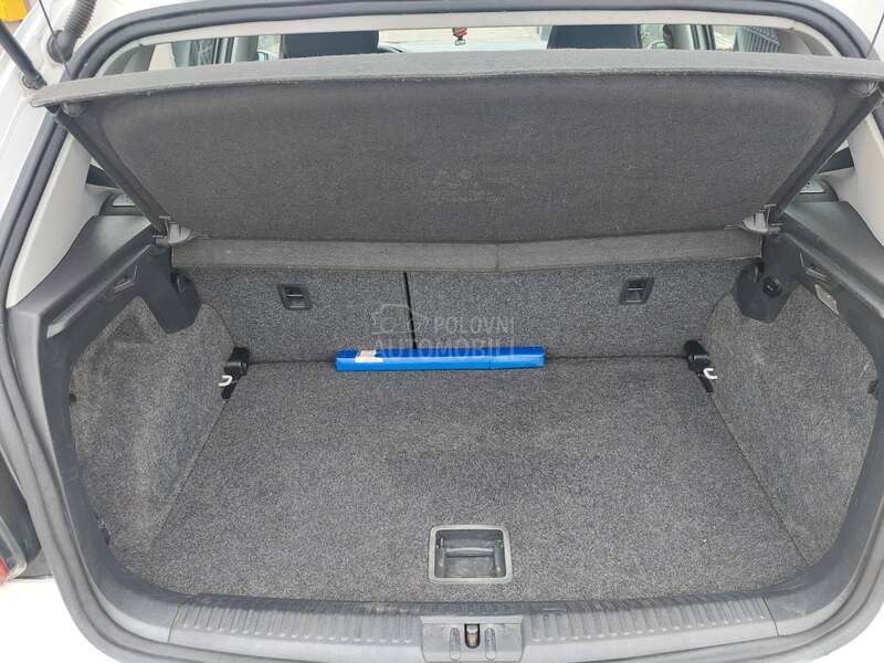 Volkswagen Polo 1.6TDI R LINE