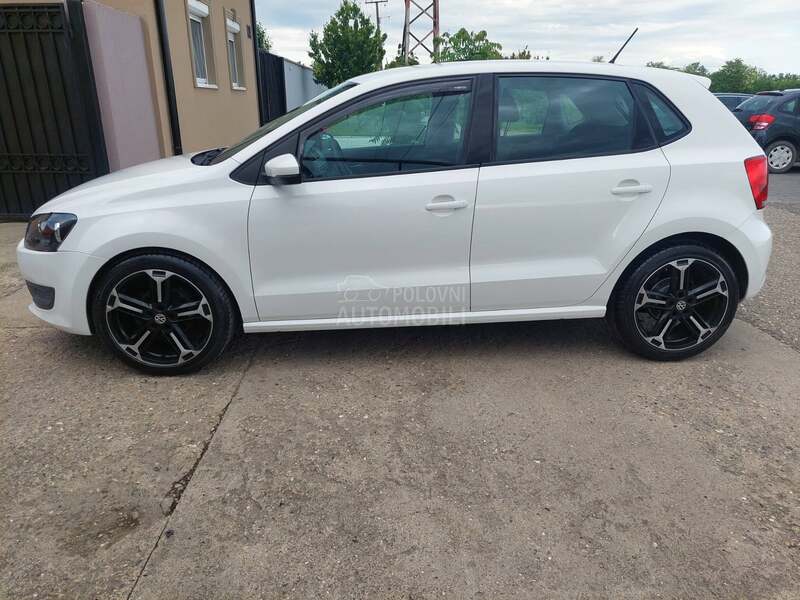Volkswagen Polo 1.6TDI R LINE