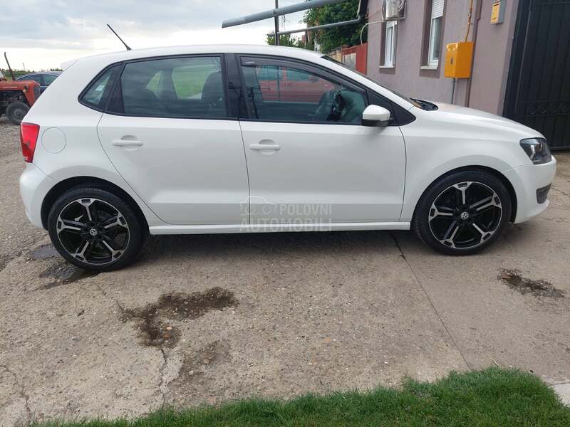 Volkswagen Polo 1.6TDI R LINE