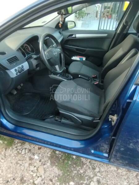 Opel Astra H 1.9 cdti