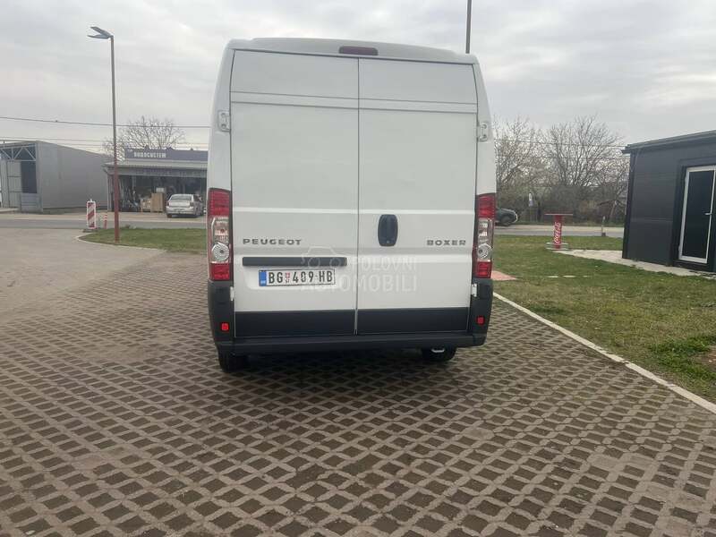 Peugeot Boxer 