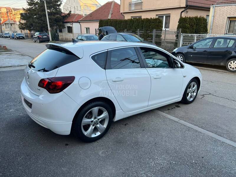 Opel Astra J OPC line N O V A