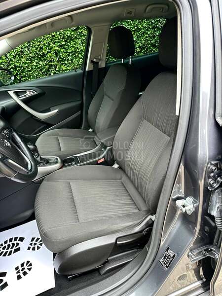 Opel Astra J ENJOY CH