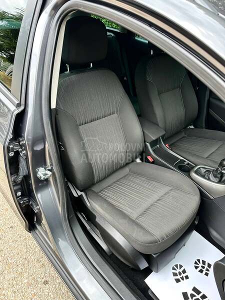 Opel Astra J ENJOY CH