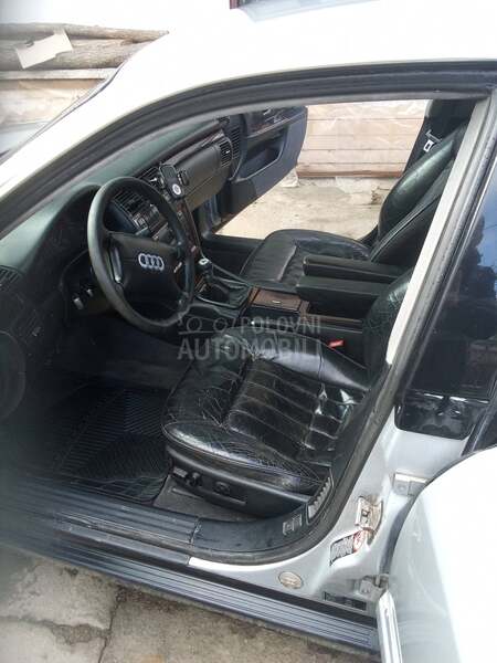 Audi A8 A8 D2 2.5 TDI