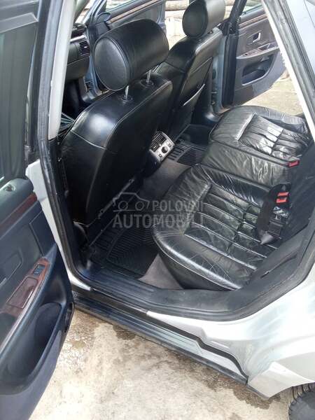 Audi A8 A8 D2 2.5 TDI