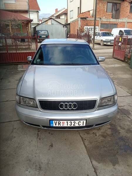 Audi A8 A8 D2 2.5 TDI