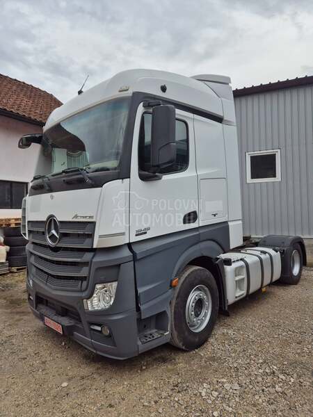Mercedes Benz Actros mp4