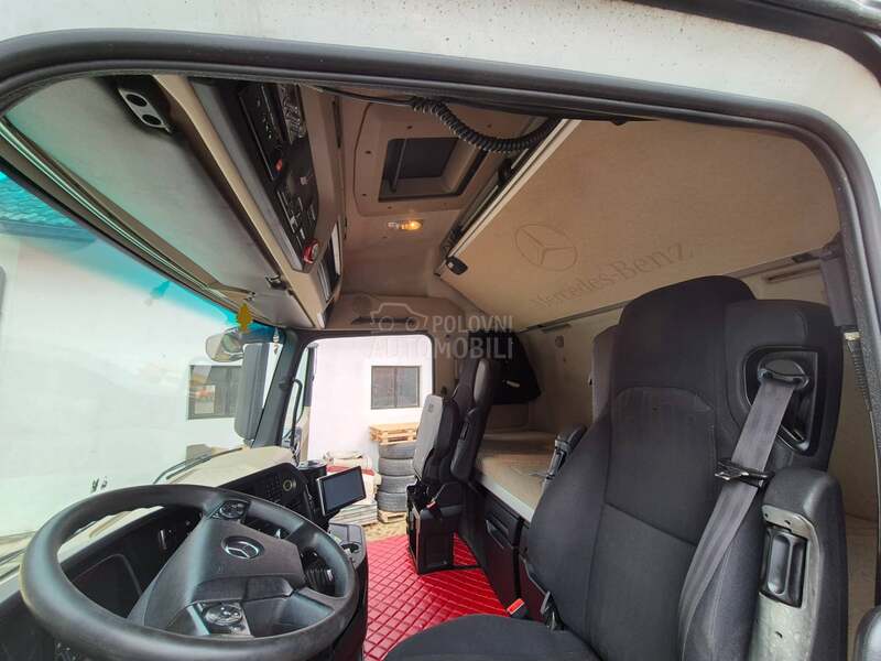 Mercedes Benz Actros mp4