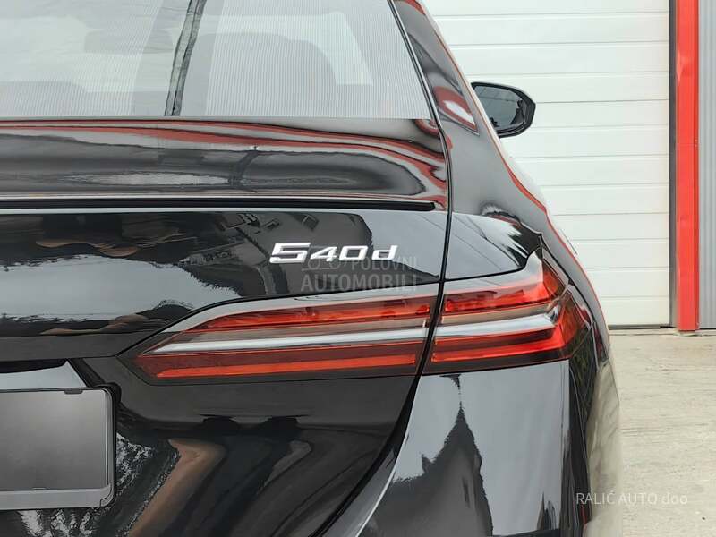 BMW 540 xd/M Pro/Bowers/360