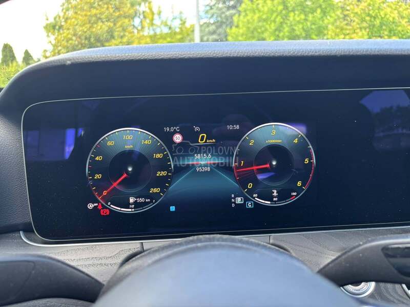 Mercedes Benz E 220 D