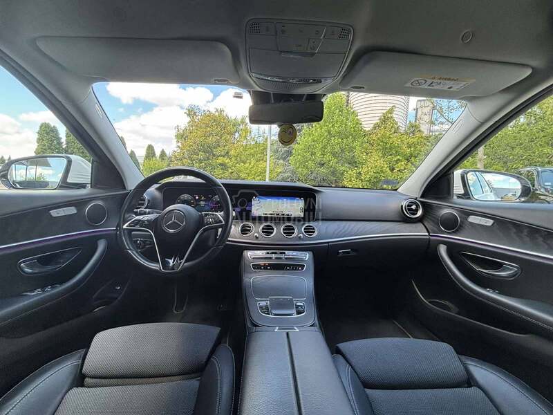 Mercedes Benz E 220 D