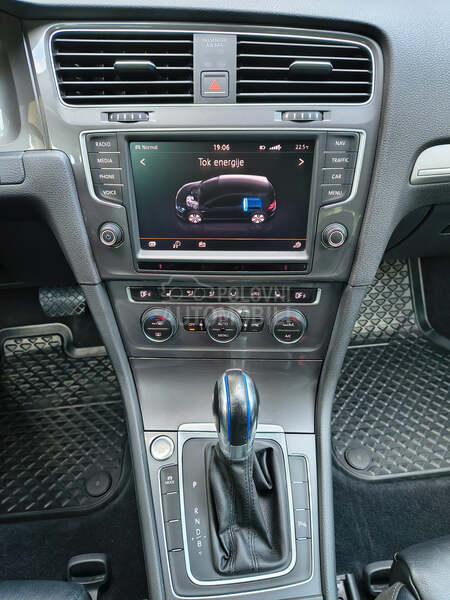 Volkswagen Golf 7 e-Golf