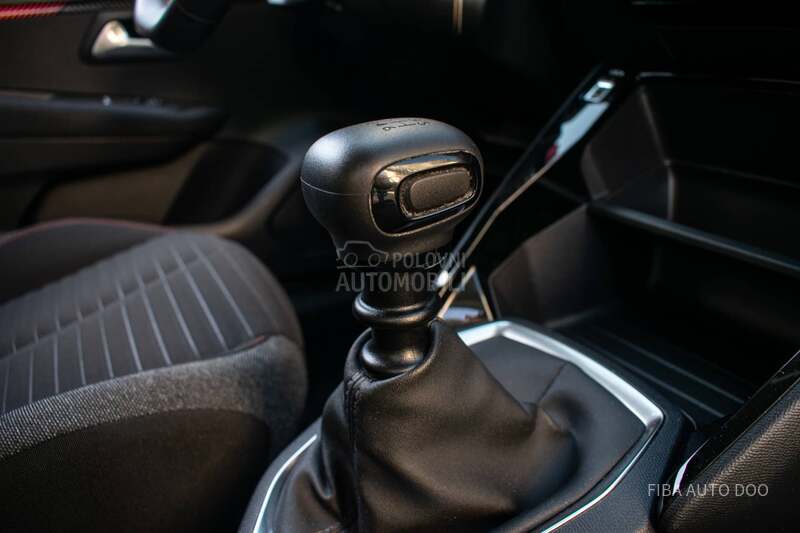 Peugeot 208 1.2B Led/Alu
