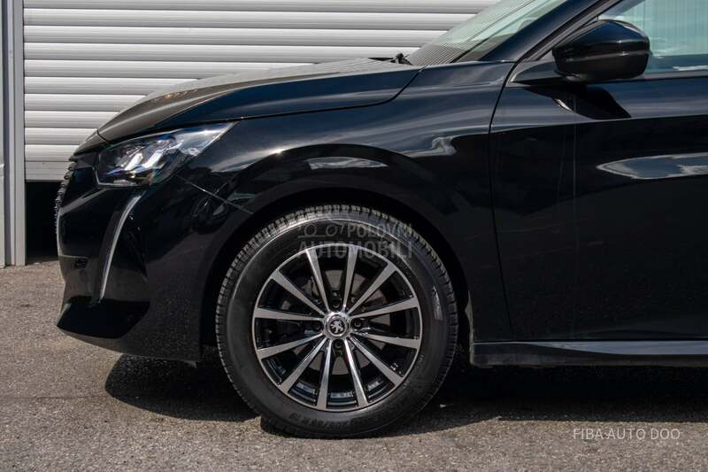 Peugeot 208 1.2B Led/Alu