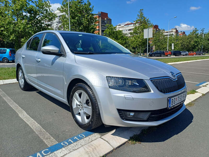 Škoda Octavia 1.4 TSI ELEGANCE