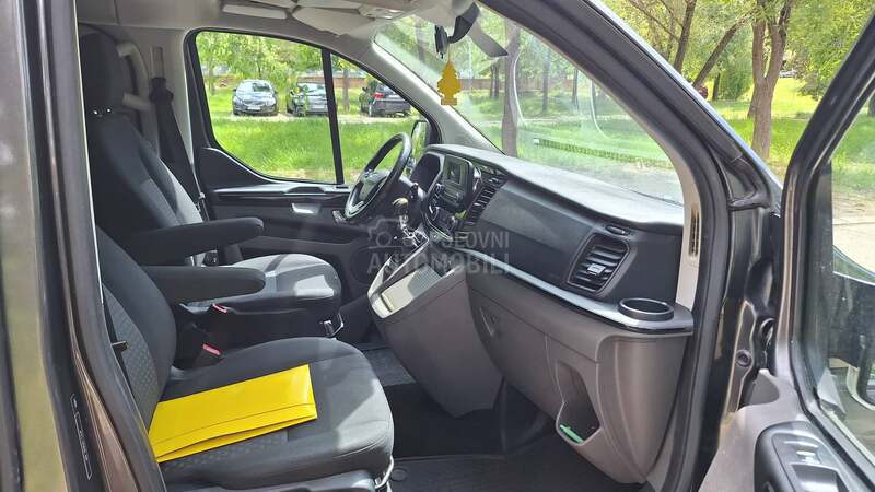 Ford Transit Custom Tourneo