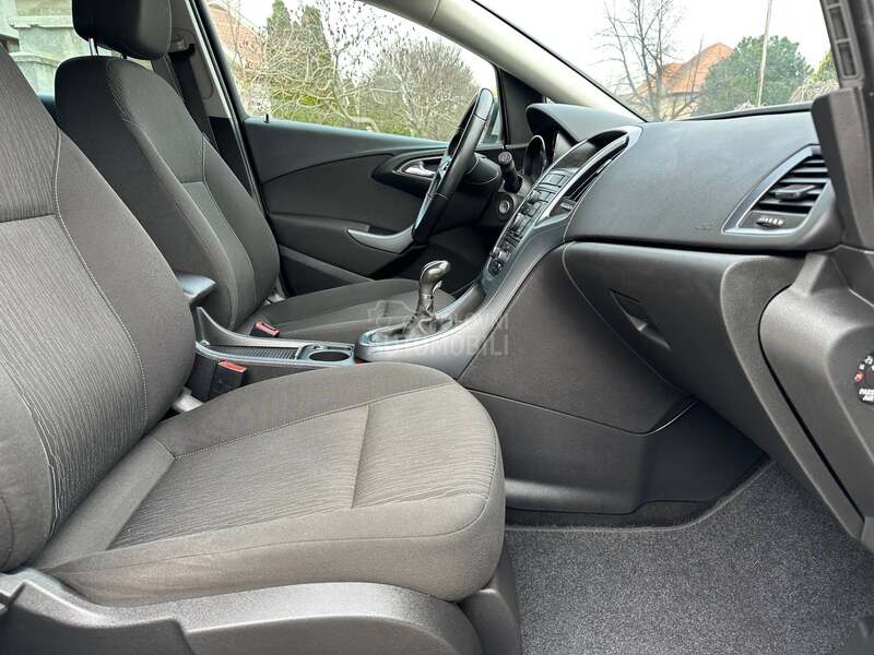 Opel Astra J 1.4 16V L.P.G
