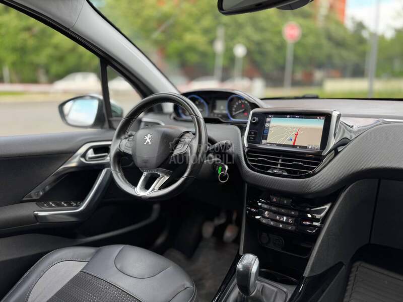 Peugeot 2008 Allure 1.6BlueHdi