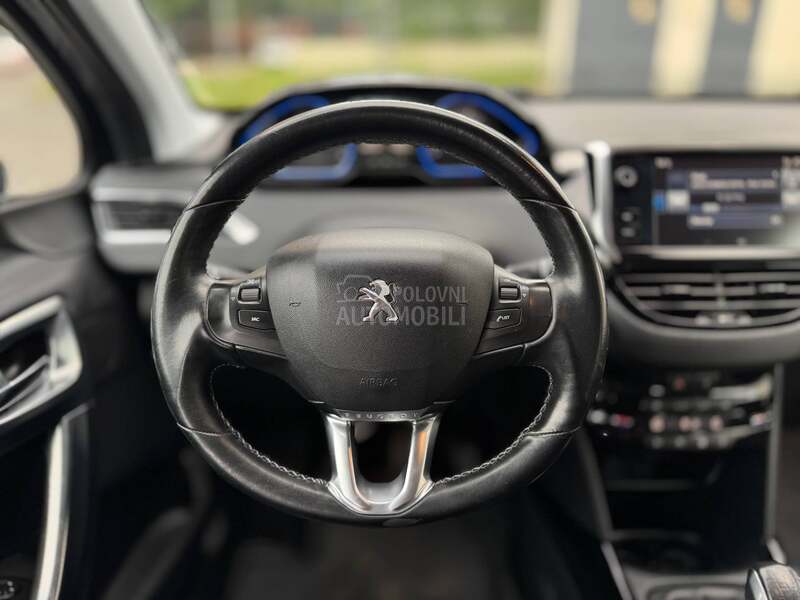Peugeot 2008 Allure 1.6BlueHdi
