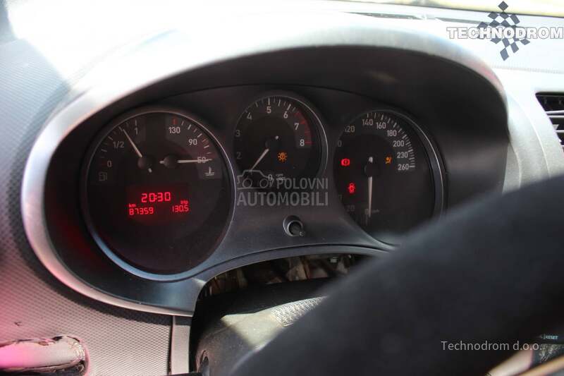 Seat Leon Trkacki 2000cm Turbo