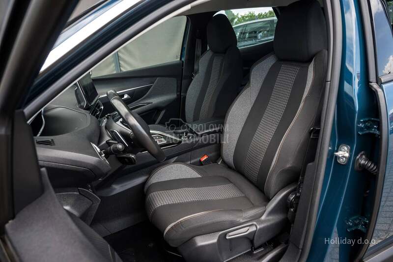 Peugeot 3008 1.5HDI Active