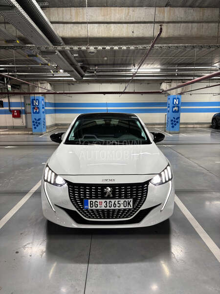 Peugeot 208 1.2 101hp MATRIX GT