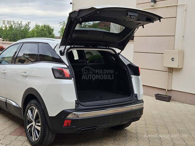 Peugeot 3008 1.5HDi ALURE 75k k.m
