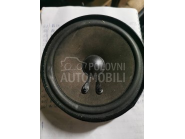 zvučnik. 10-15 za Volkswagen Touran