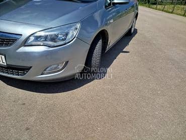 Opel Astra J 1,7