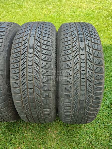 Continental 215/65 R16 Zimska
