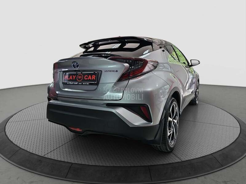 Toyota C-HR HYBRID/T0P
